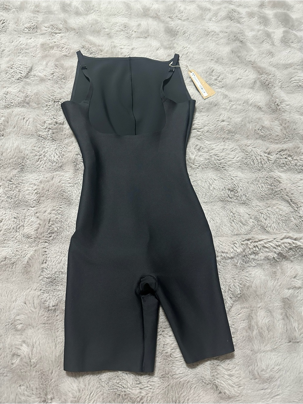 NWT SKIMS BODY CS BACK SMOOTHING OPEN BUST BODYSUIT Size M Onxy
